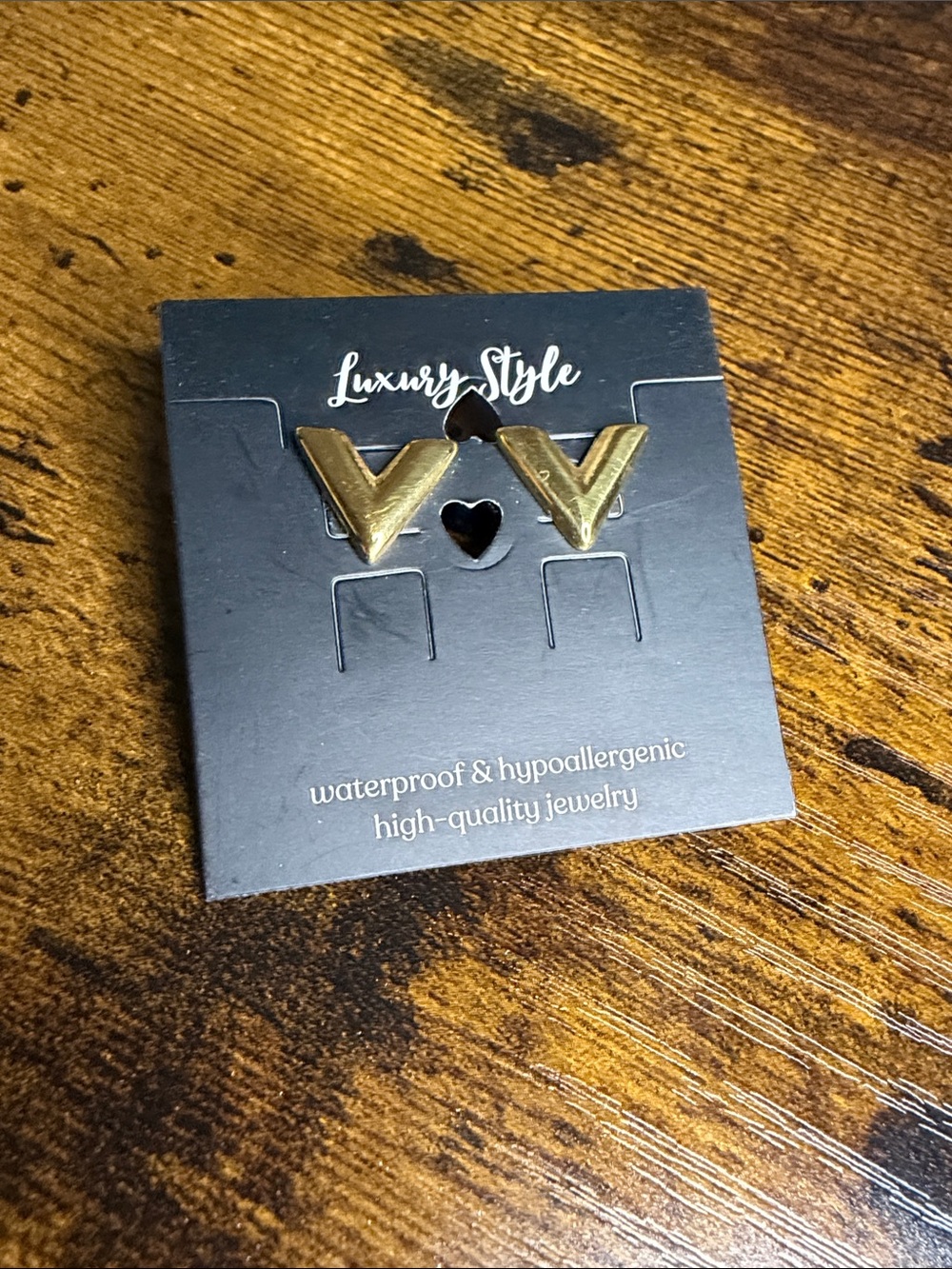 18k Gold Plated V-Shaped Stud Earrings - Luxury Style